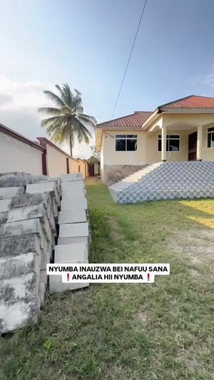 3 Bedrooms House for Sale in Mbezi Msakuzi, Dar Es Salaam (500 sqm)
