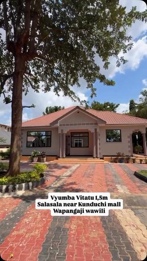 Nyumba ya vyumba vitatu inapangishwa Mbezi Beach, Dar Es Salaam Nyumba ya vyumba vitatu inapangishwa Mbezi Beach, Dar Es Salaam