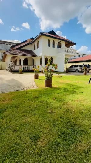 3 Bedrooms House for Sale in Mbezi Beach, Dar Es Salaam (700 sqm) 3 Bedrooms House for Sale in Mbezi Beach, Dar Es Salaam (700 sqm)