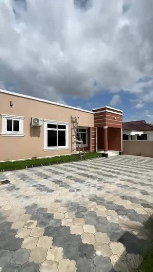 3 Bedrooms House for Rent in Ununio Beach, Dar Es Salaam