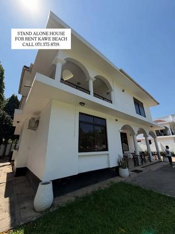 Nyumba (Furnished) ya vyumba vitatu inapangishwa Kawe Beach, Dar Es Salaam Nyumba (Furnished) ya vyumba vitatu inapangishwa Kawe Beach, Dar Es Salaam