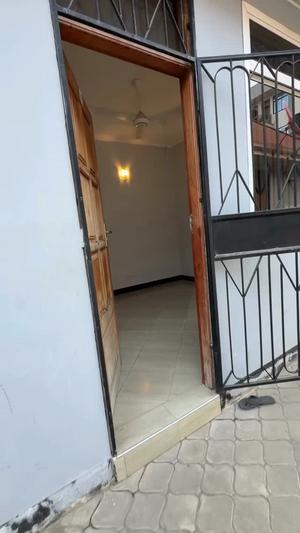 Nyumba/Apartment ya chumba kimoja inapangishwa Kijitonyama, Dar Es Salaam Nyumba/Apartment ya chumba kimoja inapangishwa Kijitonyama, Dar Es Salaam