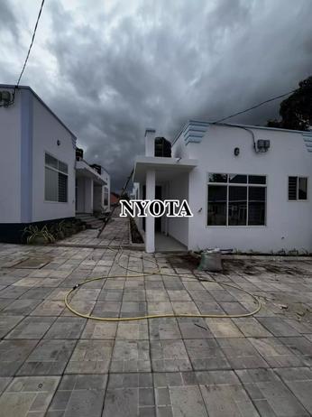 Apartment ya chumba kimoja inapangishwa Makongo Juu, Dar Es Salaam Apartment ya chumba kimoja inapangishwa Makongo Juu, Dar Es Salaam