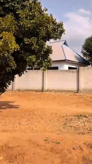 Kiwanja (Commercial Plot) kinauzwa Osterbay Makulu, Dar Es Salaam (904 sqm) Kiwanja (Commercial Plot) kinauzwa Osterbay Makulu, Dar Es Salaam (904 sqm)