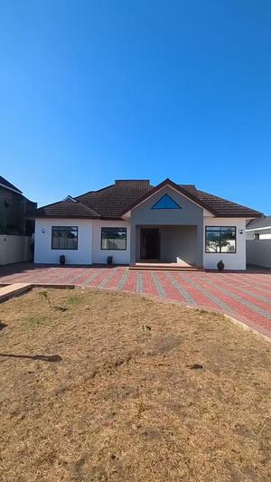 3 Bedrooms House for Sale in Mbweni Malindi, Dar Es Salaam (820 sqm) 3 Bedrooms House for Sale in Mbweni Malindi, Dar Es Salaam (820 sqm)