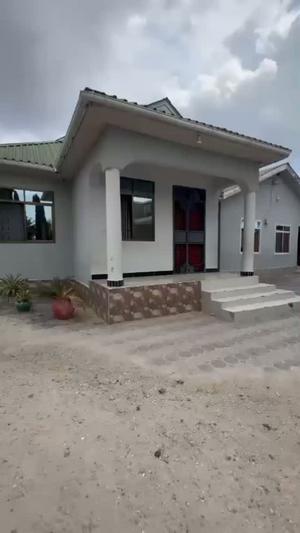 Nyumba ya vyumba viwili inapangishwa Mbezi Beach, Dar Es Salaam Nyumba ya vyumba viwili inapangishwa Mbezi Beach, Dar Es Salaam