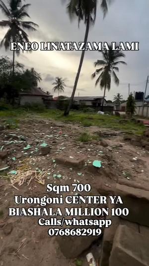 Kiwanja kinauzwa Ulongoni, Dar Es Salaam sqm 700