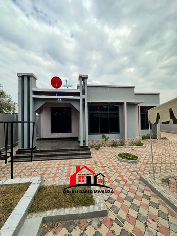 Nyumba ya vyumba vitatu inapangishwa Mwanza Nyumba ya vyumba vitatu inapangishwa Mwanza
