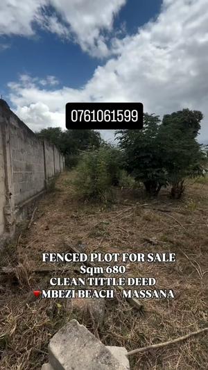 Kiwanja kinauzwa Mbezi Beach Massana, Dar Es Salaam (680 sqm)