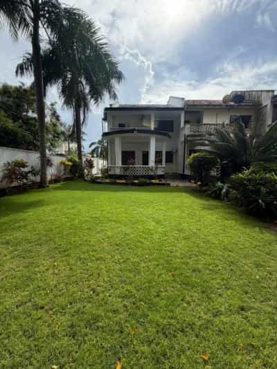 Nyumba/Apartment (Furnished) ya vyumba vinne inapangishwa Msasani, Dar Es Salaam