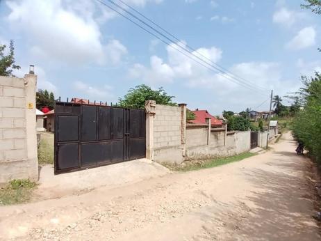 Nyumba/Apartment ya vyumba viwili inapangishwa Temboni, Dar Es Salaam Nyumba/Apartment ya vyumba viwili inapangishwa Temboni, Dar Es Salaam