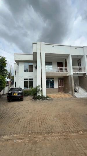Nyumba ya vyumba vitatu inapangishwa Mbezi Beach, Dar Es Salaam