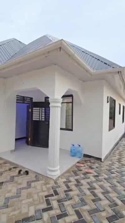 Nyumba ya vyumba vitatu inauzwa Mbezi Kwa Msuguri, Dar Es Salaam (500 sqm)