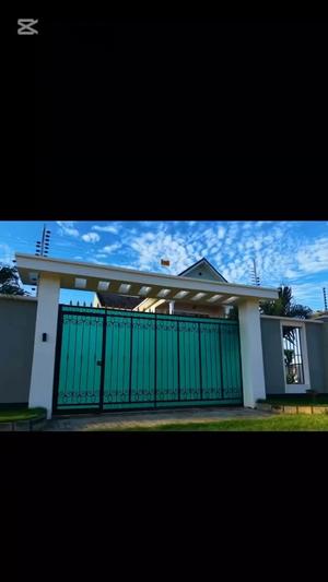 Nyumba (Furnished) ya vyumba vitano inauzwa Kigamboni Geza Ulole, Dar Es Salaam (1138 sqm) Nyumba (Furnished) ya vyumba vitano inauzwa Kigamboni Geza Ulole, Dar Es Salaam (1138 sqm)