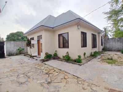 3 Bedrooms House/Apartment for Rent in Tabata, Dar Es Salaam