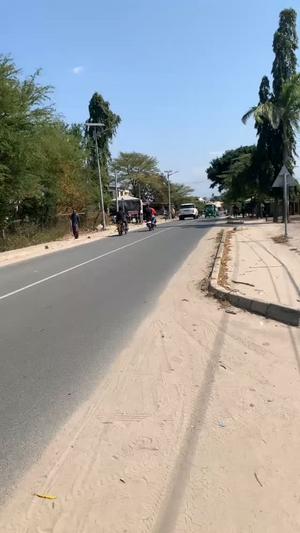 Frame ya Biashara inapangishwa Kijitonyama, Dar Es Salaam Frame ya Biashara inapangishwa Kijitonyama, Dar Es Salaam