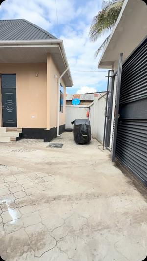 Nyumba ya chumba kimoja inapangishwa Kigamboni Kisiwani, Dar Es Salaam Nyumba ya chumba kimoja inapangishwa Kigamboni Kisiwani, Dar Es Salaam