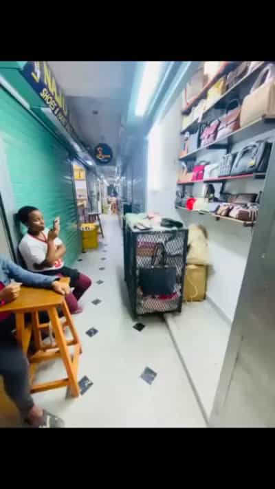 Duka linauzwa Kariakoo, Tandamti Street and Congo Street, Dar Es Salaam Duka linauzwa Kariakoo, Tandamti Street and Congo Street, Dar Es Salaam