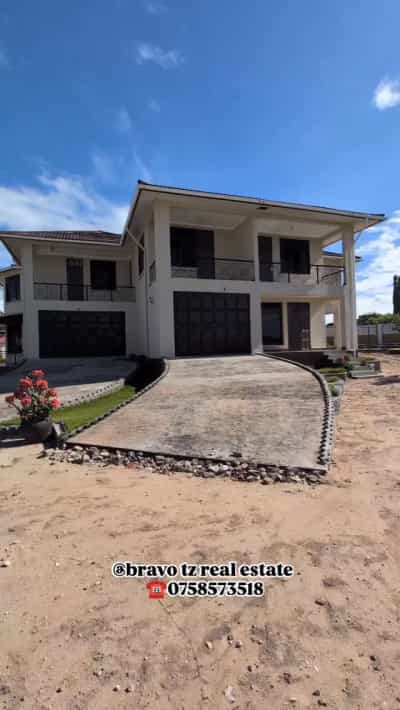 Apartment ya vyumba vitatu inapangishwa Kijichi Ushwani, Dar Es Salaam