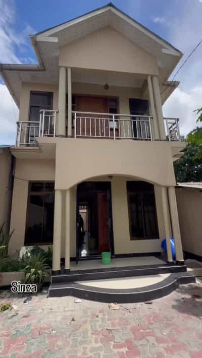 Nyumba ya vyumba vitatu inapangishwa Sinza, Dar Es Salaam