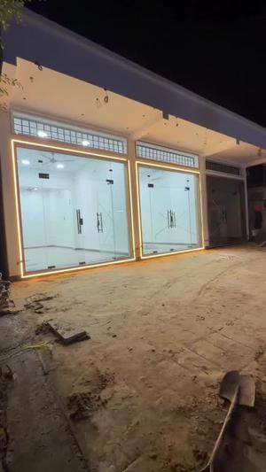 Duka linapangishwa Kinondoni Studio, Dar Es Salaam