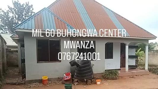 Nyumba ya vyumba vitatu inauzwa Buhongwa Center, Mwanza