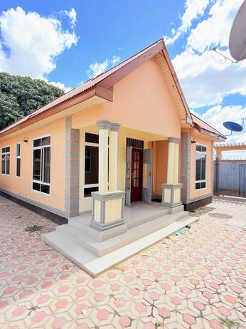 3 Bedrooms Apartment for Rent in Nkuhungu, Dodoma