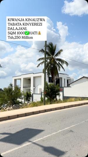 Kiwanja kinauzwa Kinyerezi Dalajani, Dar Es Salaam sqm 1000 Kiwanja kinauzwa Kinyerezi Dalajani, Dar Es Salaam sqm 1000