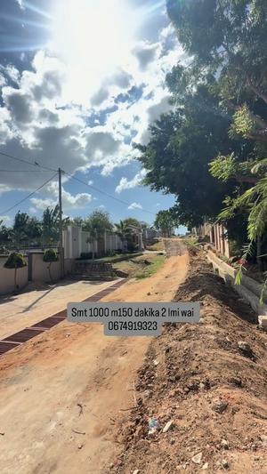 Plot for sale in Kyoma Makongo, Dar Es Salaam acre 1000 Plot for sale in Kyoma Makongo, Dar Es Salaam acre 1000