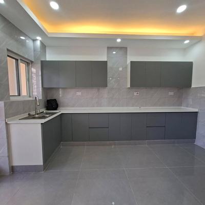 Nyumba/Apartment ya vyumba vitatu inapangishwa Kariakoo, Dar Es Salaam