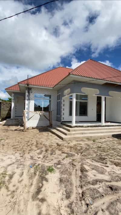 Nyumba ya vyumba vitano inapangishwa Kigamboni-Kibada, Dar Es Salaam