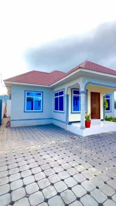 Nyumba ya vyumba vitatu inapangishwa Kitunda Mwanagati Stand, Dar Es Salaam