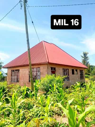 Nyumba ya vyumba vinne inauzwa Misungwi Center, Mwanza (700 sqm)