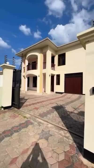 Nyumba ya vyumba 6 inapangishwa Bahari Beach, Dar Es Salaam Nyumba ya vyumba 6 inapangishwa Bahari Beach, Dar Es Salaam