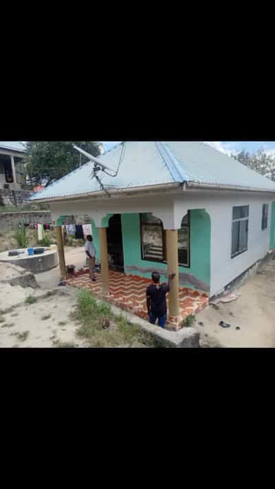 Nyumba ya vyumba vitatu inauzwa Kibaga/Kinyerezi, Dar Es Salaam (400 sqm) Nyumba ya vyumba vitatu inauzwa Kibaga/Kinyerezi, Dar Es Salaam (400 sqm)