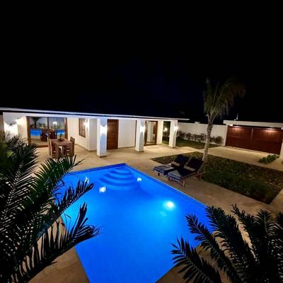 Nyumba (Furnished) ya vyumba viwili inauzwa Zanzibar (400 sqm)