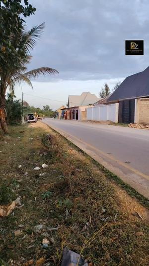 Nyumba ya vyumba vinne inauzwa Kvz Kisakasaka, Zanzibar Nyumba ya vyumba vinne inauzwa Kvz Kisakasaka, Zanzibar