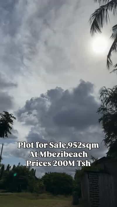 Residential Plot for Sale in Mbezi Beach Chini, Dar Es Salaam (952 sqm)