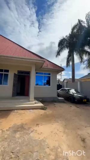 Nyumba/Apartment ya vyumba viwili inapangishwa Tabata Kinyerezi, Dar Es Salaam Nyumba/Apartment ya vyumba viwili inapangishwa Tabata Kinyerezi, Dar Es Salaam
