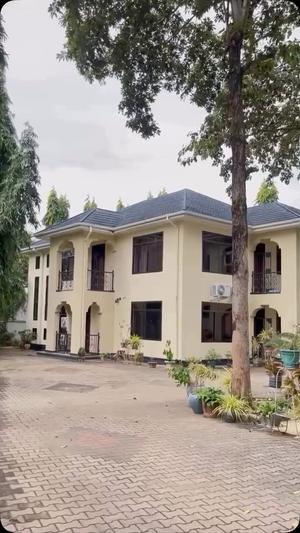 3 Bedrooms House for Rent in Mbezi Beach Africana, Dar Es Salaam 3 Bedrooms House for Rent in Mbezi Beach Africana, Dar Es Salaam