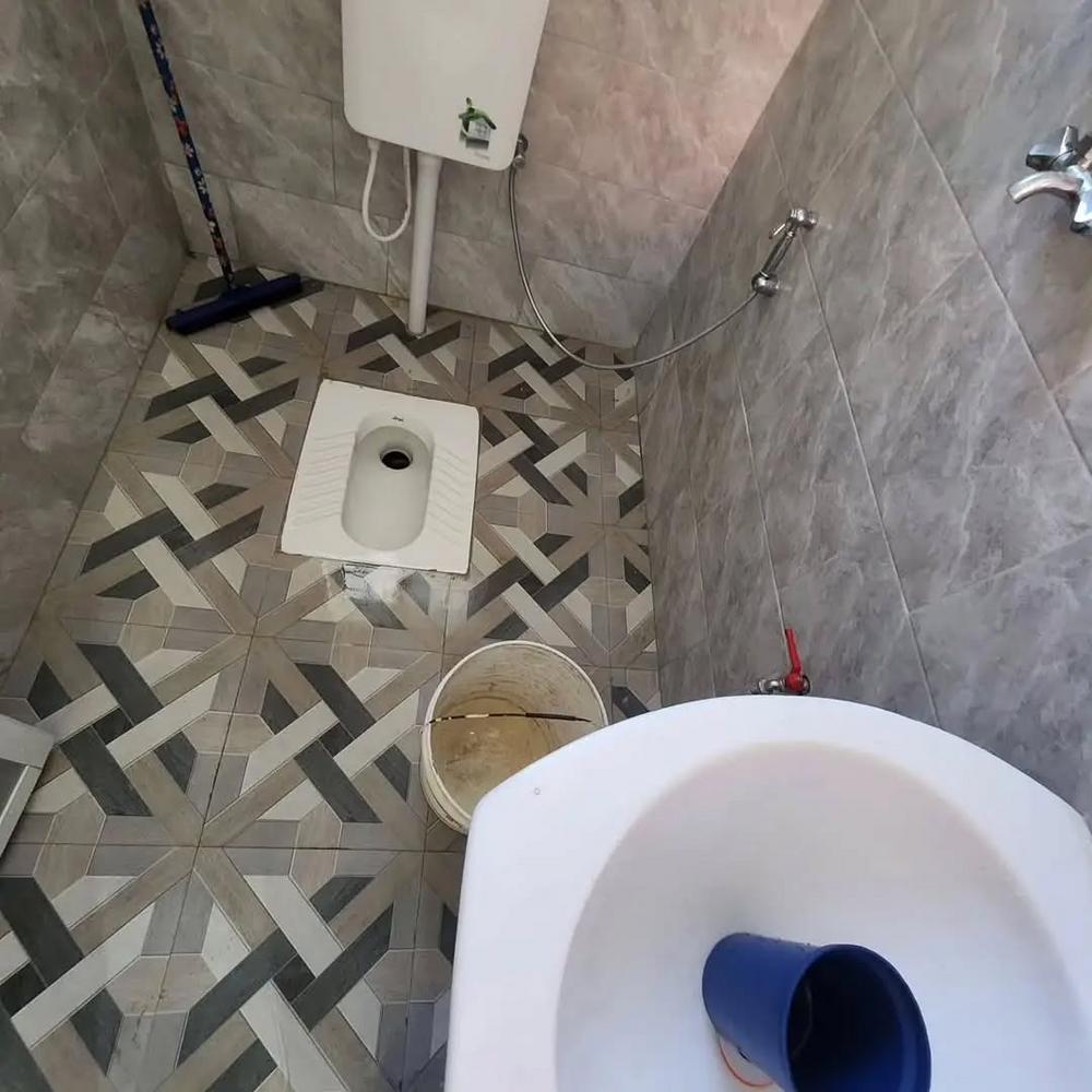 media -8 media -8