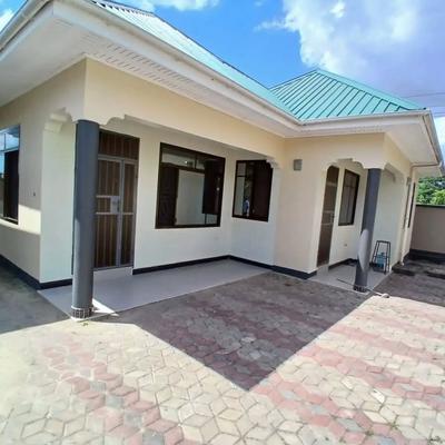 2 Bedrooms House for Rent in Kimara Stopover, Dar Es Salaam