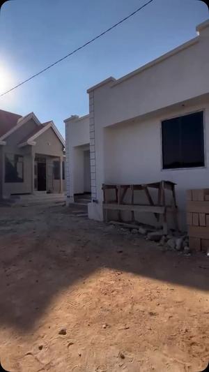Nyumba ya vyumba vitatu inapangishwa Ilazo, Dodoma Nyumba ya vyumba vitatu inapangishwa Ilazo, Dodoma
