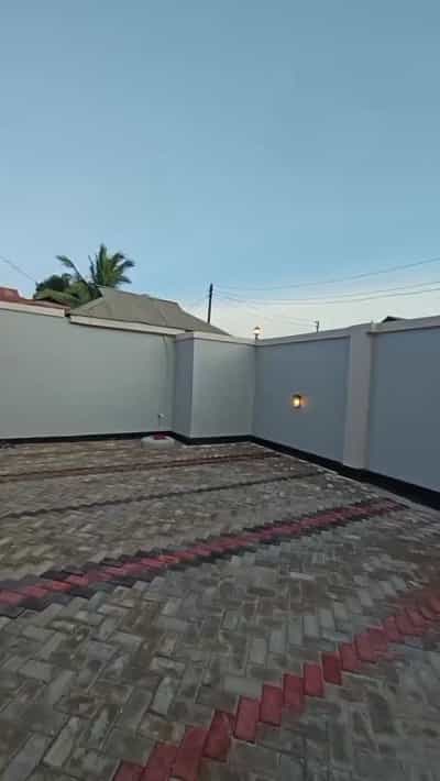 Nyumba ya vyumba vinne inapangishwa Chanika Tariani, Dar Es Salaam