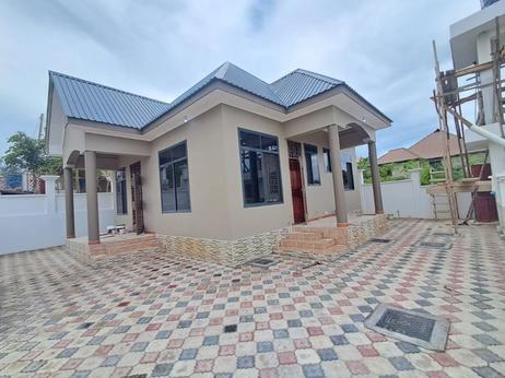 Nyumba ya vyumba vitatu inapangishwa Mbezi Mwisho, Dar Es Salaam