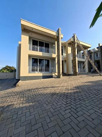 Apartment ya vyumba viwili inapangishwa Makongo, Dar Es Salaam Apartment ya vyumba viwili inapangishwa Makongo, Dar Es Salaam
