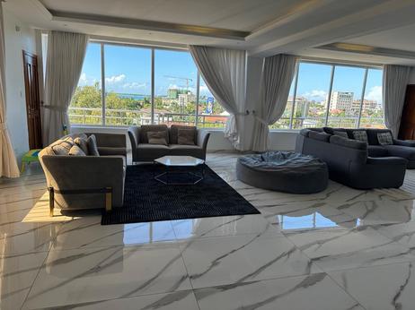 Apartment (Furnished) ya vyumba vitatu inapangishwa Mikocheni, Dar Es Salaam