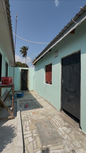 Nyumba ya chumba kimoja inapangishwa Kisiwani, Dar Es Salaam Nyumba ya chumba kimoja inapangishwa Kisiwani, Dar Es Salaam
