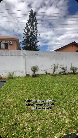 Nyumba ya vyumba vitano inapangishwa Mikocheni B, Dar Es Salaam
