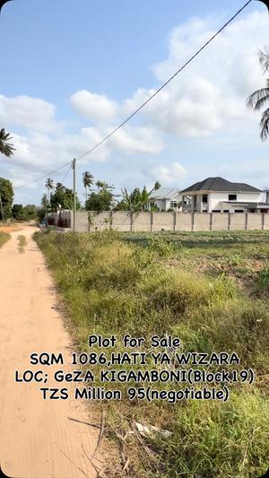 Residential Plot for Sale in Geza Ulole Kigamboni, Dar Es Salaam (1086 sqm) Residential Plot for Sale in Geza Ulole Kigamboni, Dar Es Salaam (1086 sqm)
